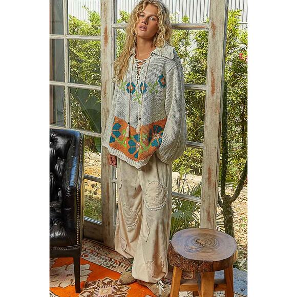 POL Chenille Sweater with Floral Detail - Picture 3 of 4